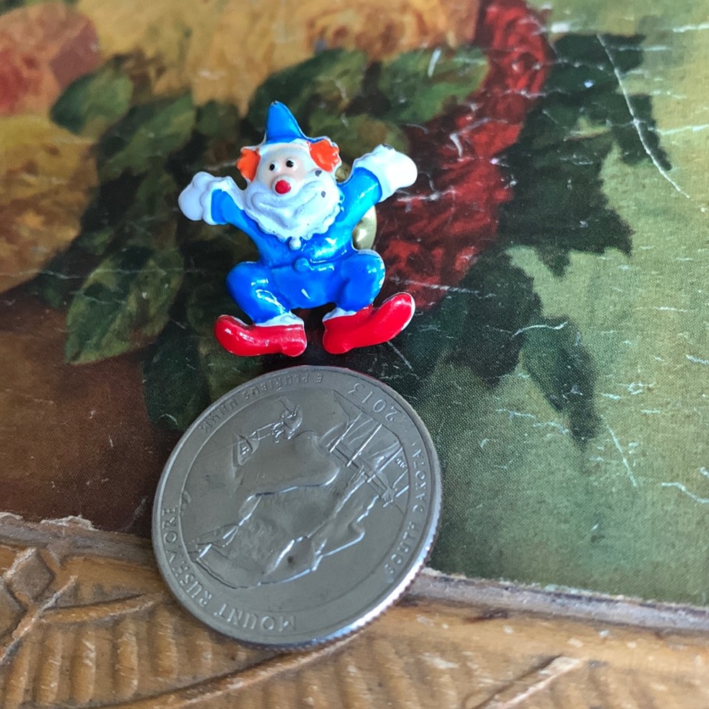 Rare vintage JJ Jonette Clown enamel broach